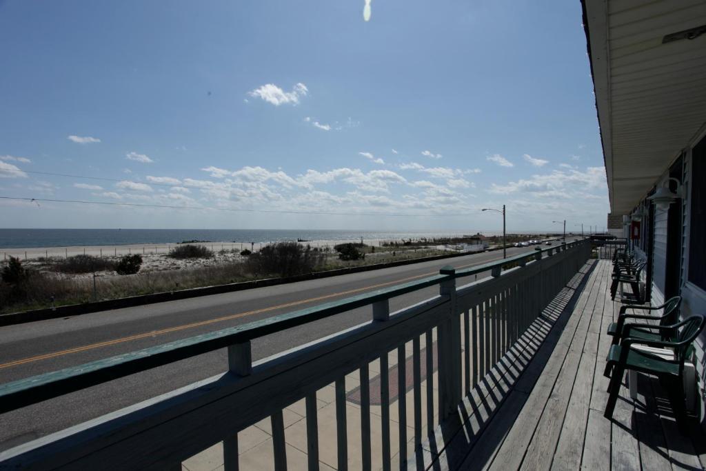 The Buckingham Motel Cape May Exterior photo